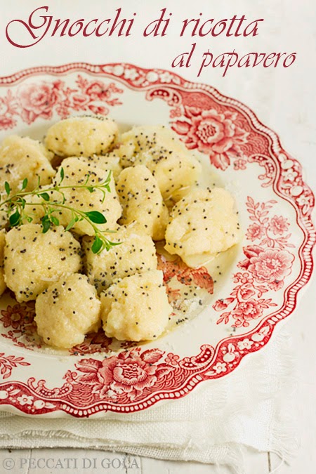 cucina e ricette-gnocchi alla ricotta al papavero